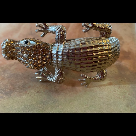 Silver Tone Alligator with Yellow Stones Bangle - Picture 3 of 4